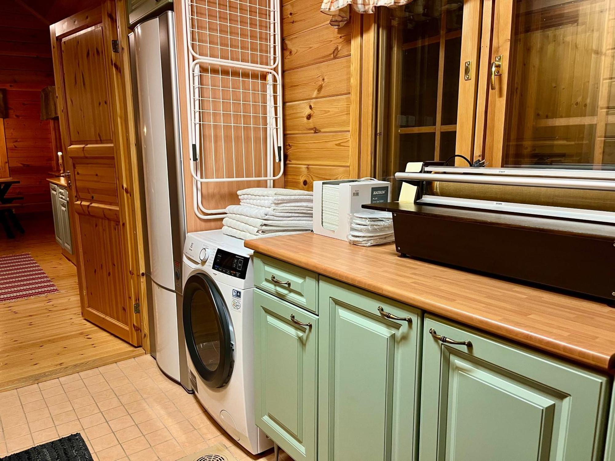 Log Cottages In 10 Min From Santa Claus Village-Sauna&Freeparking Рованиеми Екстериор снимка