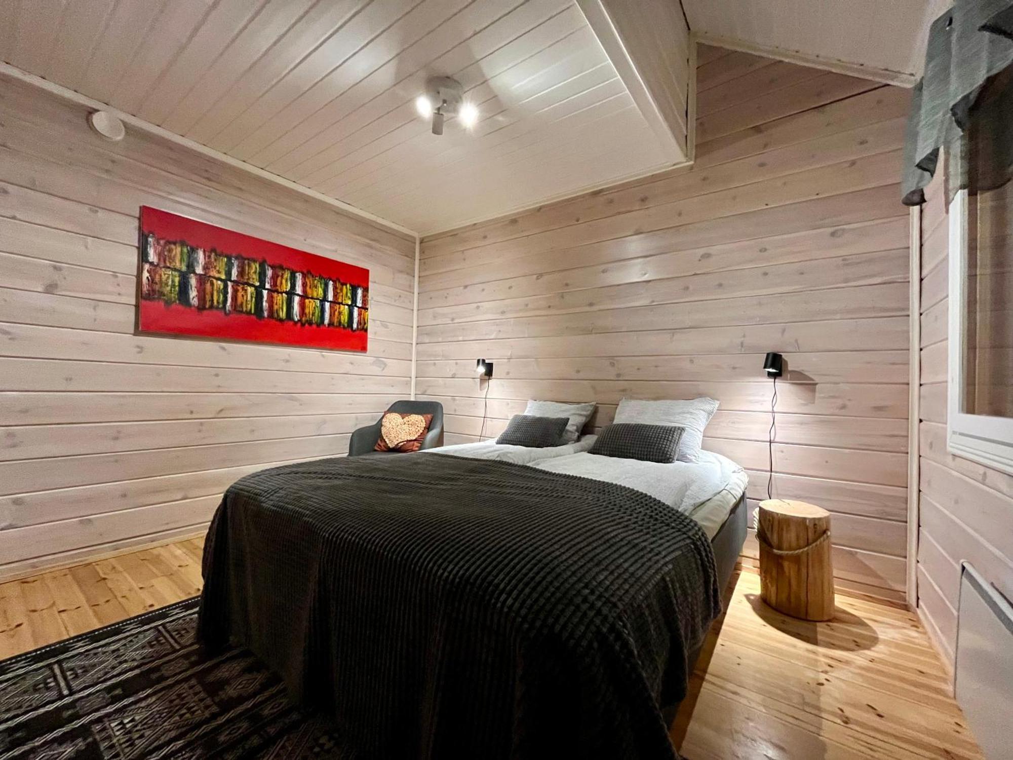 Log Cottages In 10 Min From Santa Claus Village-Sauna&Freeparking Рованиеми Екстериор снимка