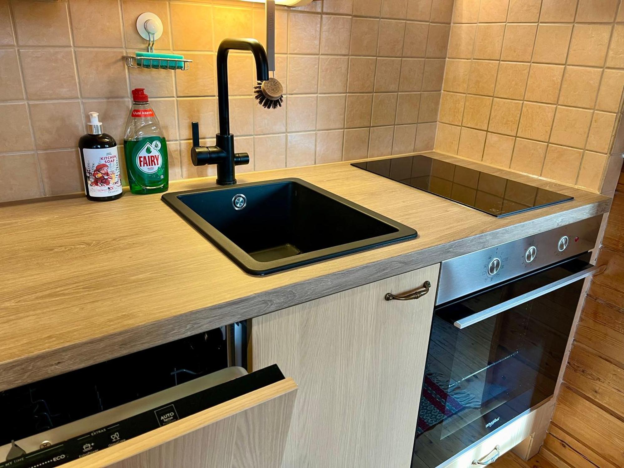 Log Cottages In 10 Min From Santa Claus Village-Sauna&Freeparking Рованиеми Екстериор снимка