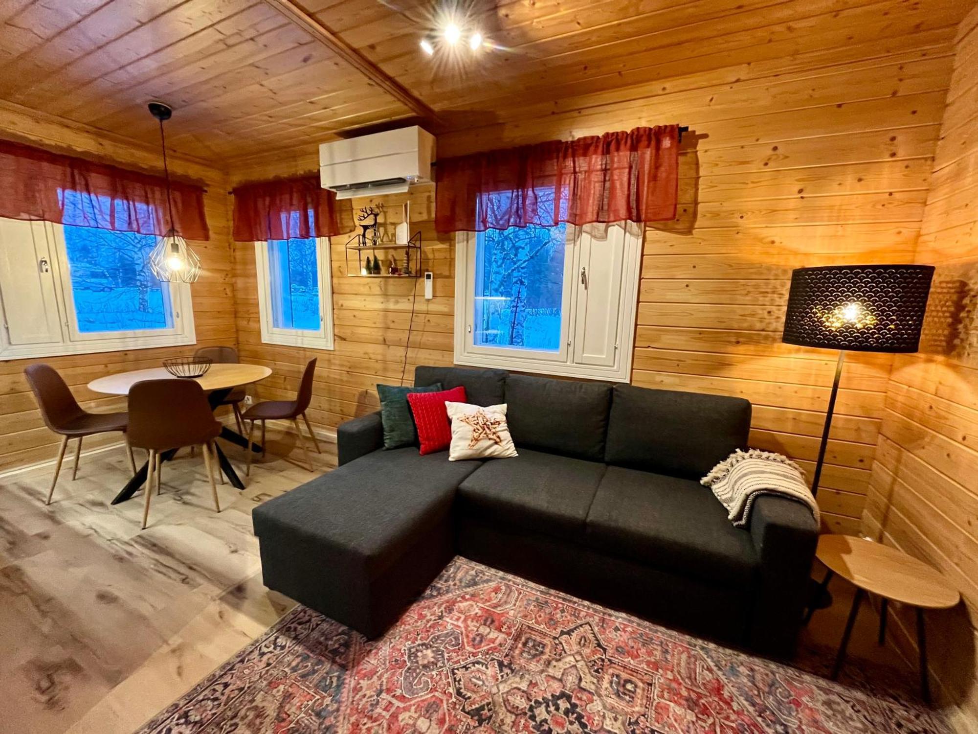Log Cottages In 10 Min From Santa Claus Village-Sauna&Freeparking Рованиеми Екстериор снимка
